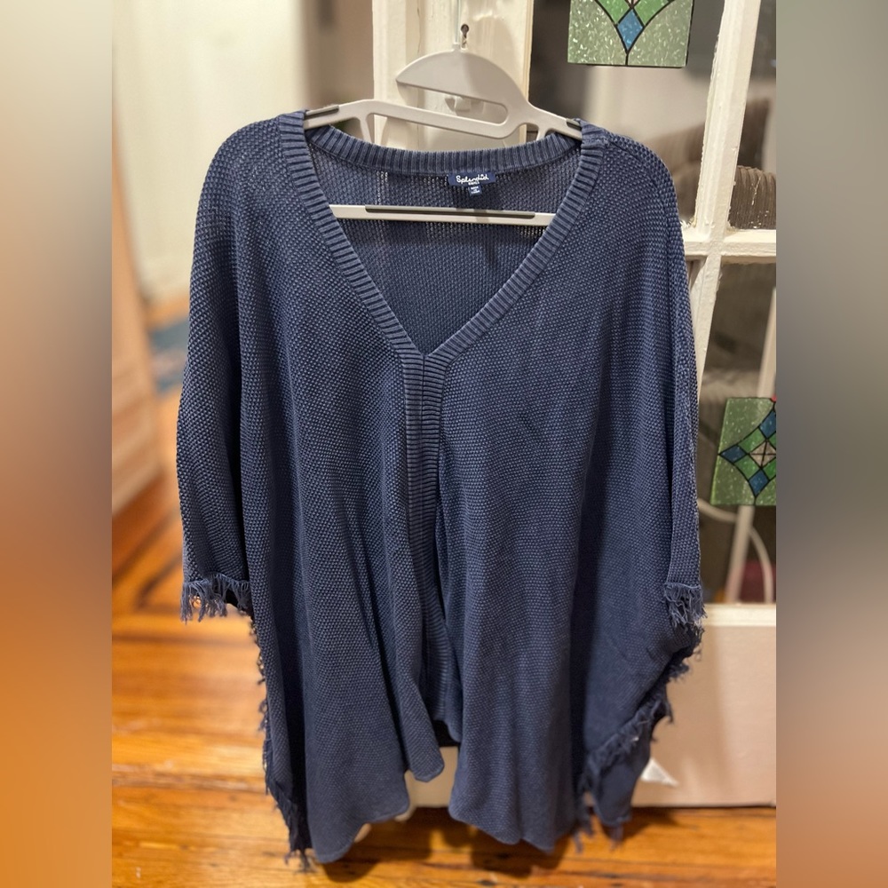Splendid short sleeve purple poncho-style sweater